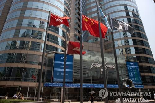 [亞증시-종합] 美 CPI 대기·정치 변동성에 혼조세…항셍H 3%↑_윤시윤