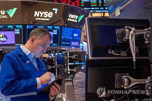 뉴욕증시, 4거래일 동반 하락세 끊을까…심기일전·반등 출발_김현
