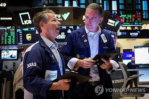 美 전문가 "뉴욕증시, 10% 조정 국면 초기 단계 진입"_진정호