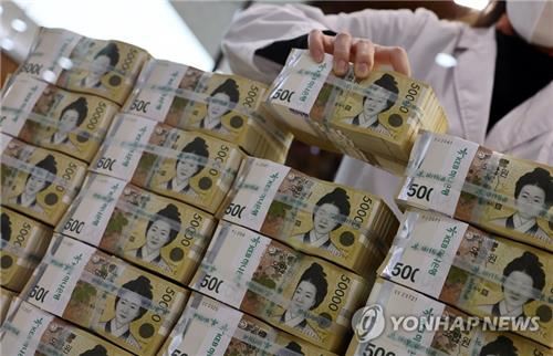 연초효과 확인한 크레디트 시장…한전부터 포스코까지 조단위 수요_피혜림