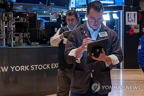 美 증시 전문가들 "주가지수, 10% 조정까지 대비해야"_진정호