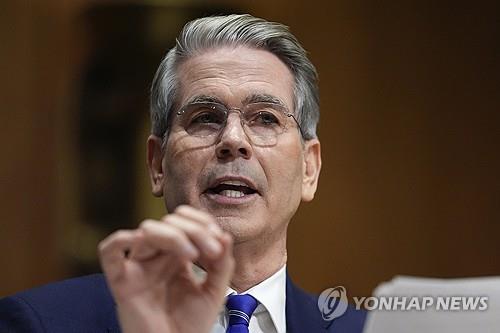 베센트 美 재무 지명자 "관세는 협상 수단…감세 연장 필수"(종합)_진정호