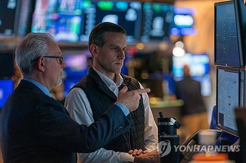 뉴욕증시, 트럼프 취임 D+1·보편관세 우려 완화…상승 출발_김현