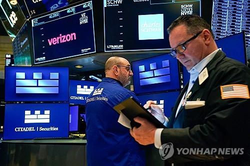 뉴욕증시, '예상 부합' PCE·빅테크 강세 주목…동반 상승 출발_김현
