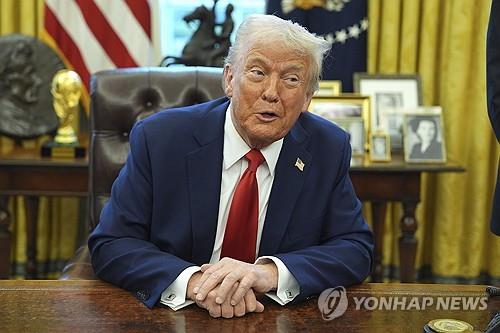 트럼프 "머스크, 우리 승인이 있을 때만 행동할 수 있어"…견제성 발언_진정호