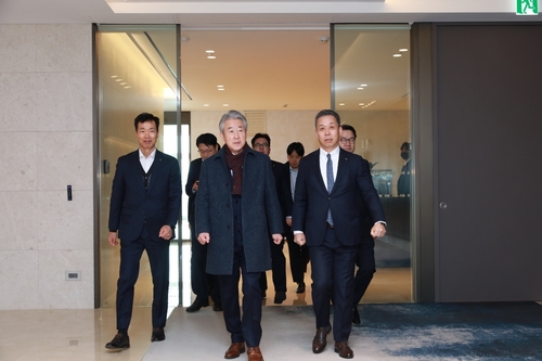 NH證 찾은 농협중앙회장…"금융 수익 강화해 농촌 뒷받침해야"_이수용