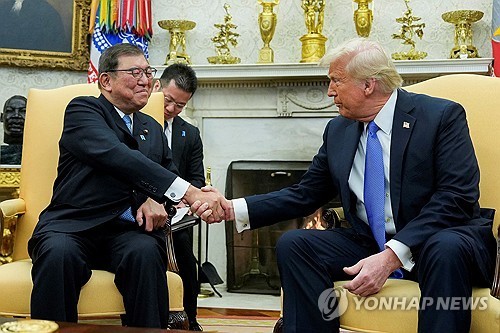이시바, 트럼프와 회담 후 관세 낙관…"일본, 美 관세 피할 것"_윤시윤