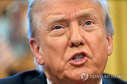 美 완성차 주가, 관세 1개월 유예 소식에 반등…GM 5%↑_진정호
