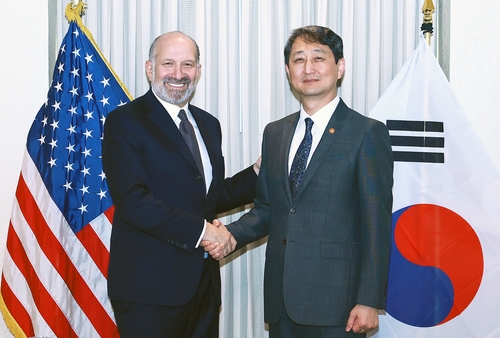 산업장관, 美에 상호관세 관련 우호적 대우 재차 요청_이재헌