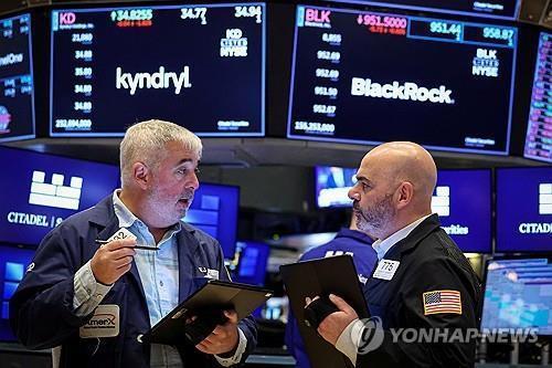 뉴욕증시, 무질서한 관세 압박에 피곤한 투심…동반 하락 마감_진정호