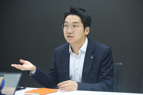 [금융가 사람들] 미래에셋운용 '인하우스 리서치' 이끄는 김정수 본부장_장순환