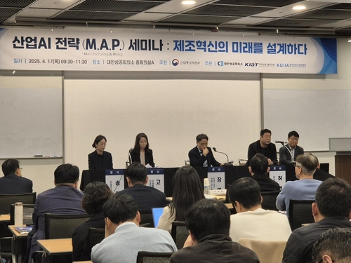 산업AI 확산에 손 맞잡은 민·관…"한 달 걸릴 설계, 수 시간으로"_윤은별