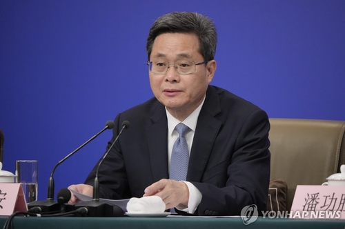 中 "성장 목표 위해 보다 적극적인 거시경제 정책"_권용욱