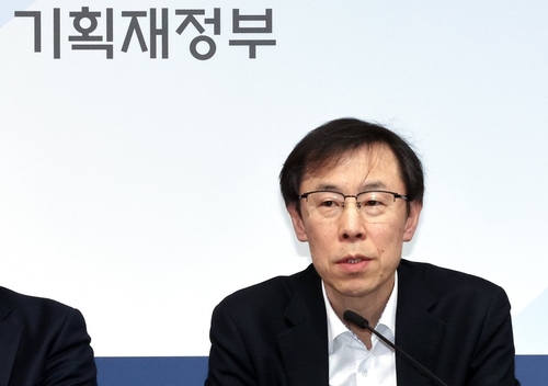 금융위, 캠코 사장에 정정훈 기재부 세제실장 임명제청_이현정