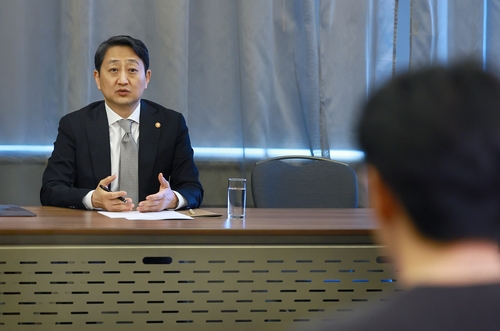 안덕근 "체코 원전 계약, 최대한 신속 마무리…韓 경쟁력 키울 기회로"_유수진