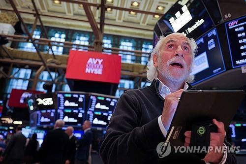뉴욕증시, 美·英 무역협상 기대와 실망…동반 강세 출발_진정호