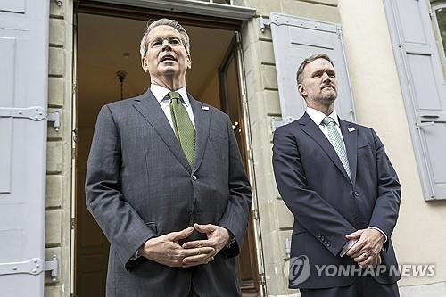 [중국증시-마감] 미중 회담 기대감에 상승_정윤교