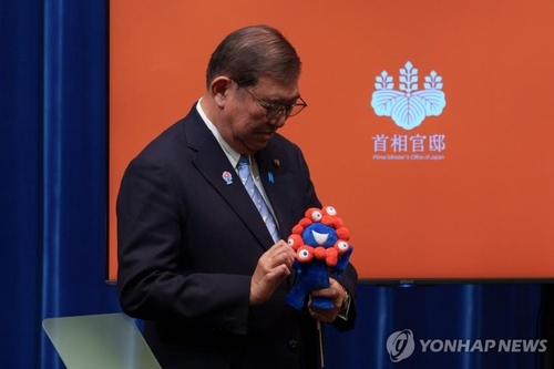 日 이시바 총리 "미 관세에 자동차 포함, 용납할 수 없어"_정윤교