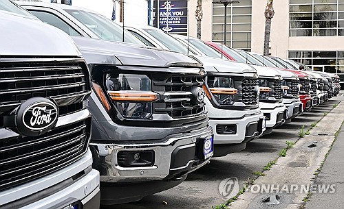 포드, 후방카메라 결함으로 차량 110만대 리콜…주가 1%↓_장예진