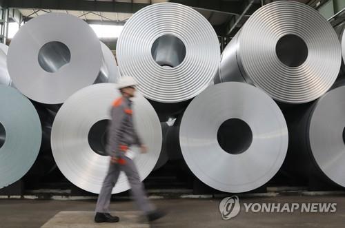 미국 철강株, 개장 전 '급등'…트럼프 관세 50%로 인상_장예진