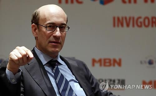 케네스 로고프 "美는 금리에 도박 건 나라…부채로 최대 위기"_권용욱