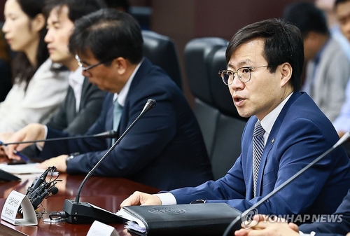 통상교섭본부장 "오늘 美 출국…농산물·에너지 요구 협상"(종합)_이재헌
