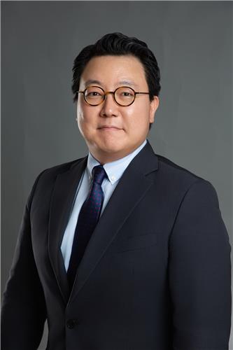 코헨앤드스티어스, 한국총괄에 신윤현 부사장 선임_김학성
