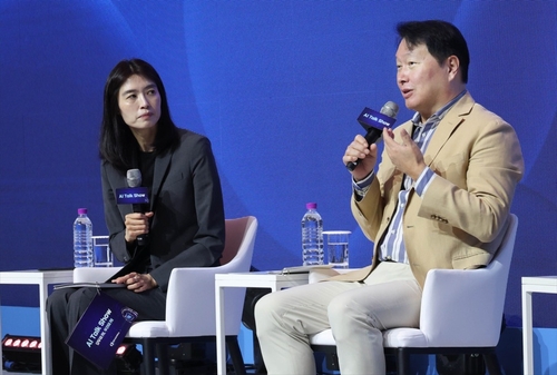 "AI 인재 육성 중요" 강조한 최태원, 李대통령과의 대화도 소개_유수진