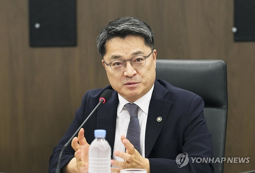 문신학 산업차관 "美 관세 예고에 수출 불확실성…지원 방안 적극 추진"_이재헌
