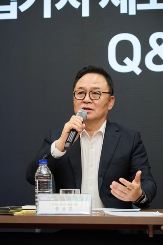 SK㈜ CEO "자사주 소각, 정부 정책 확정되면 검토"_유수진