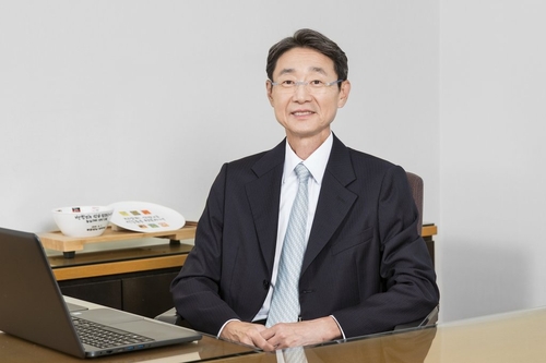 "농심 신동원 회장, 자료제출 빼먹어"…공정위, 검찰 고발_김용갑