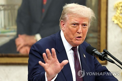 백악관 관계자 "日에 15% 추가 관세 부과"_윤시윤