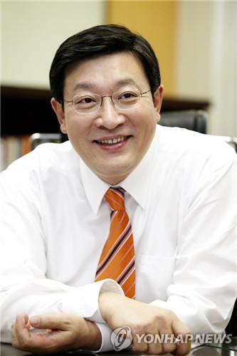 허태수 GS 회장, 상반기 보수 31억원…홍순기 부회장은 14억원_정수인