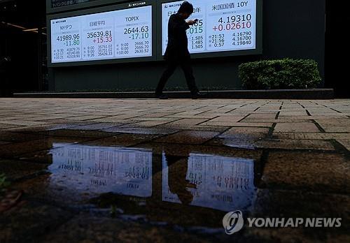 [도쿄증시-마감] 美 PCE 발표 앞둔 포지션 조정에 하락_윤시윤