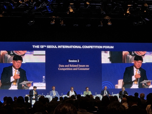 OECD 경쟁분과장 "데이터 독점, 진입 장벽 형성…열람 대안책 될 수도"_정필중