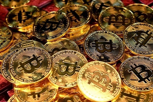 전세계 상장사 비트코인 보유량 100만개 돌파…스트래티지 1위_이장원
