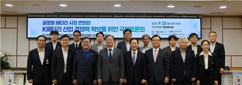 "韓, 배터리 기술 경쟁력 있는데 정책 경쟁력은 떨어져"_김학성