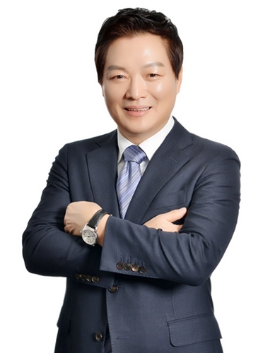 신세계그룹, 8개사 수장 전격 교체…신세계百·시그나이트 대표 승진_정필중