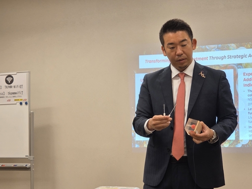 라쿠텐 메디컬 대표 "빛으로 암 환자 삶의 질 유지…韓 시장도 관심"_정필중