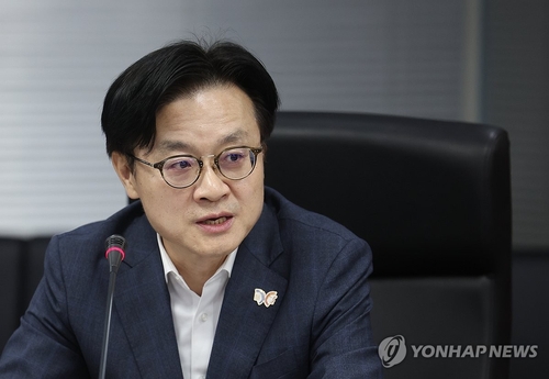 김정관 산업통상부 장관