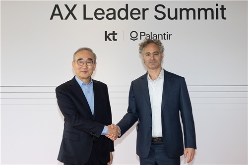 KT·팔란티어, 한국서 첫 CEO 회동…AI 플랫폼 산업 확산 논의_윤영숙