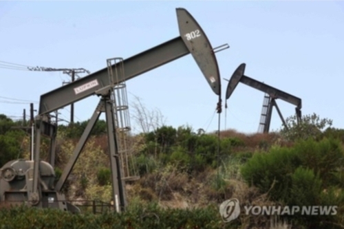 [뉴욕유가] 미중 갈등 속 공급과잉 우려 가세에 하락…WTI 1.3%↓_김성진