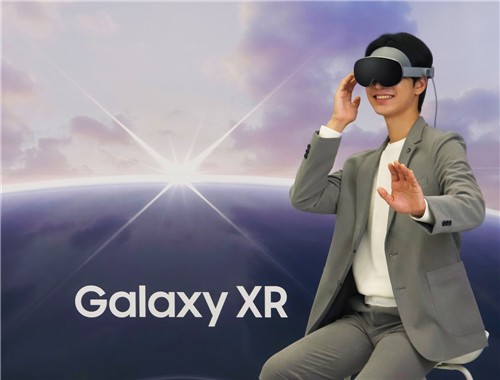 삼성전자 '갤럭시 XR' 헤드셋 출시…XR 시장 출사표_김학성