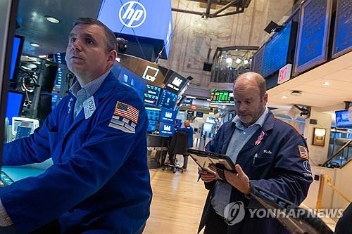 뉴욕증시, 투심 녹인 셧다운 타협안…혼조 마감_진정호