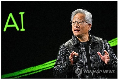 젠슨 황 "SK하이닉스·삼성전자서 최첨단 칩 샘플 받아"_홍경표