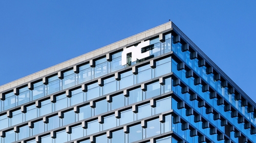 엔씨소프트, 3분기 영업손실 75억…퇴직 위로금 반영(상보)_윤영숙