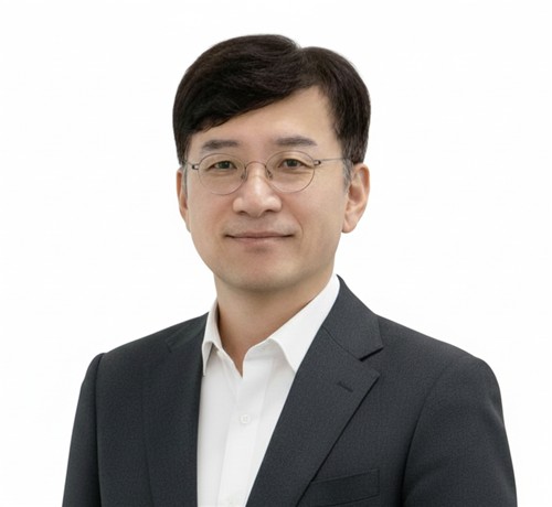LGD, 최영석 부사장 승진·CTO 선임…임원인사 실시_유수진