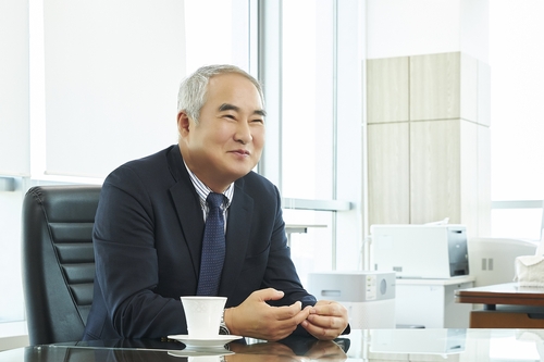 사학연금 작년 기금운용수익률 18.9% 역대 최대…국내주식 91%_송하린