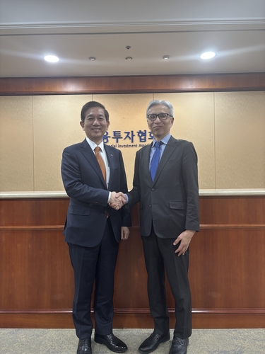 황성엽 금투협회장, 일본자산운용협회장 내정자와 협력 논의_서영태