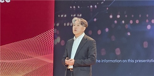 난도 급증한 반도체 개발…SK하이닉스, '400배 효율' AI로 넘는다_김학성